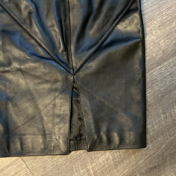VS Genuine Leather Skirt by Victoria Secrets - Picture 10 of 12